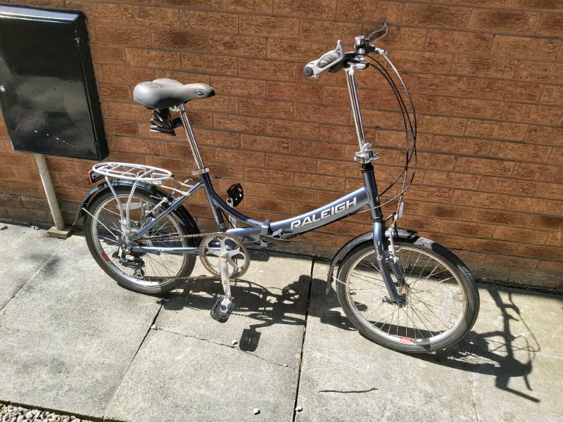 raleigh evo7sp folding bike